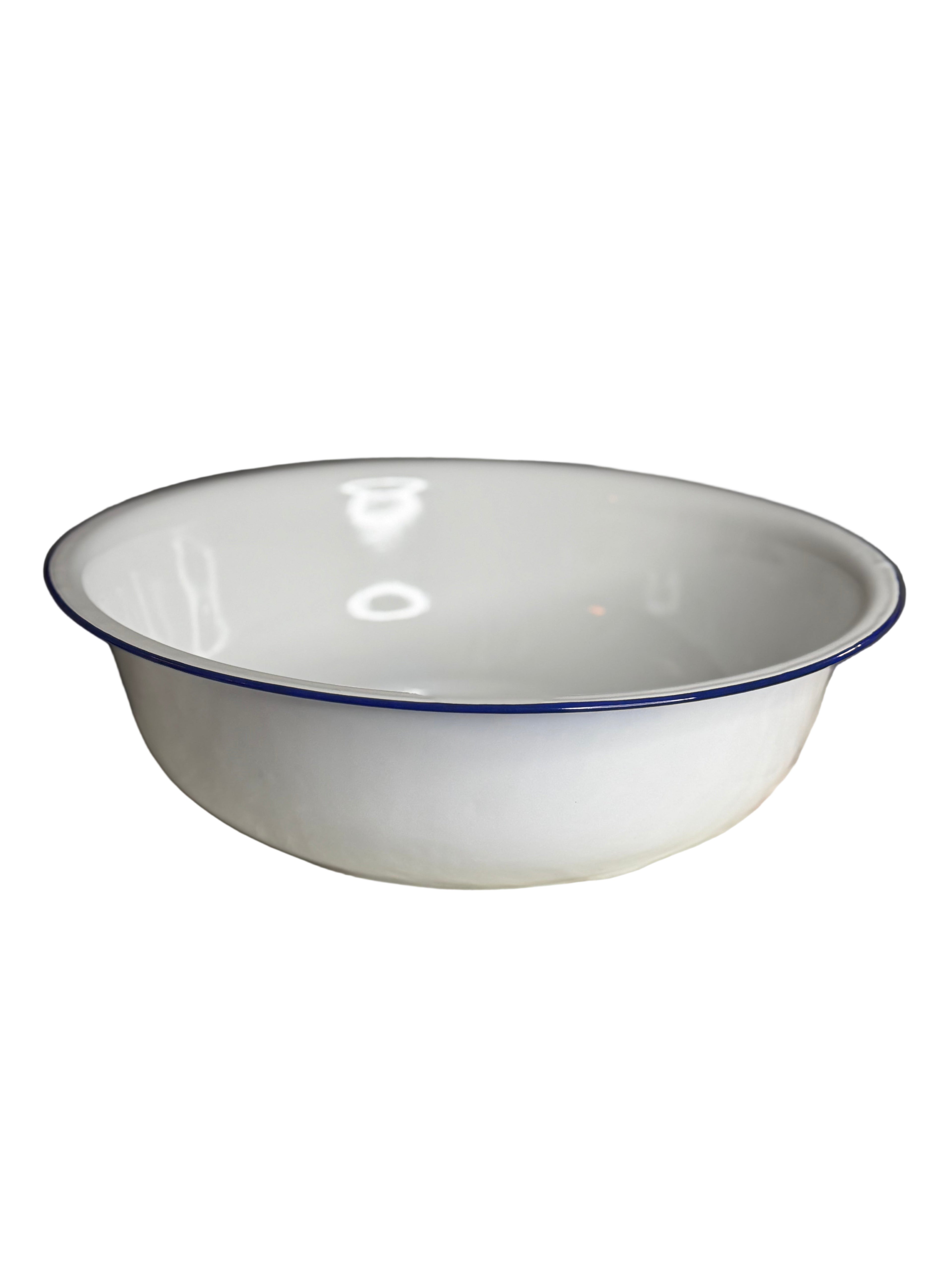 Kivèt Blan Enamel White Basin Elegant and Durable for Everyday Use